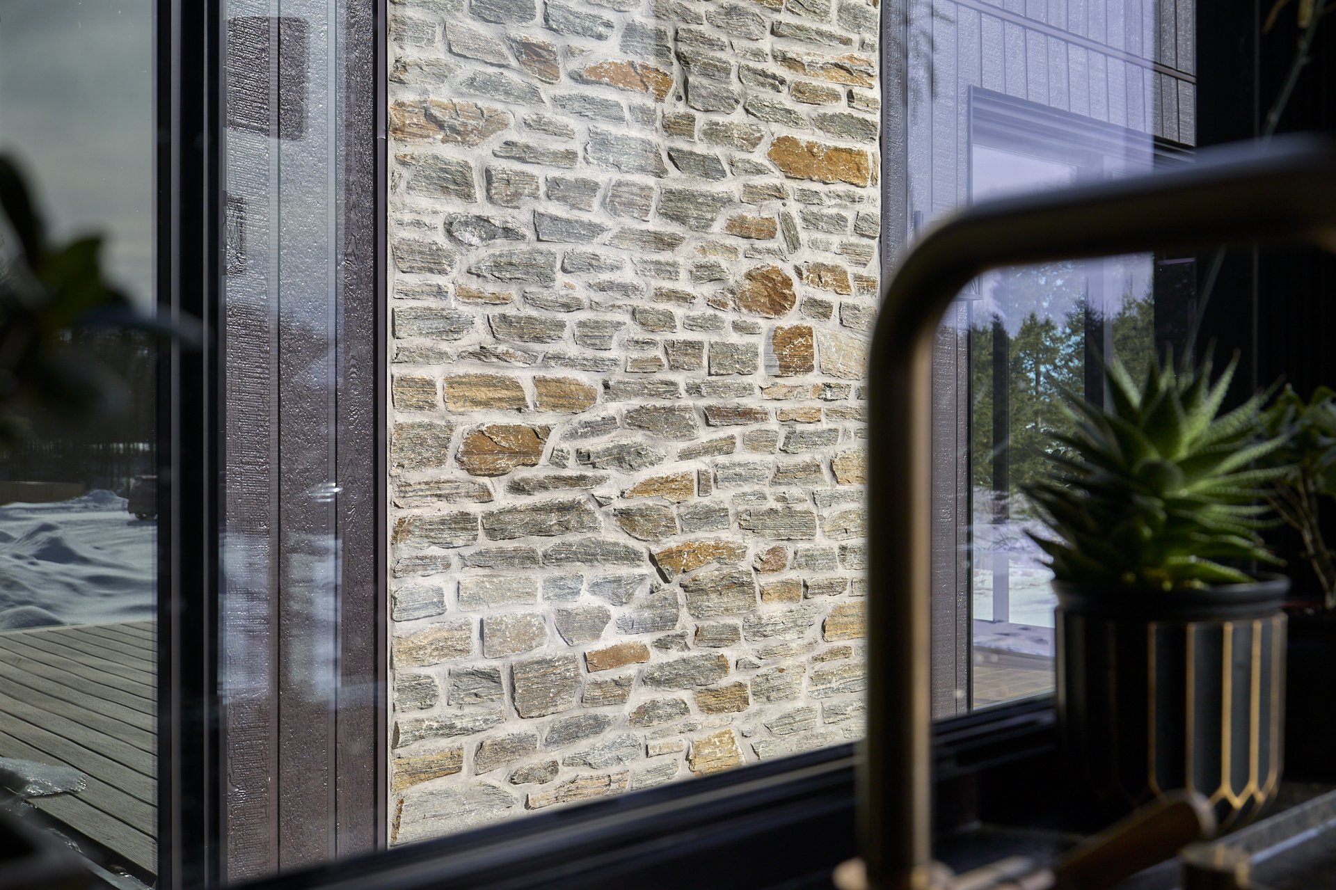St-Isidore · Impex Stone